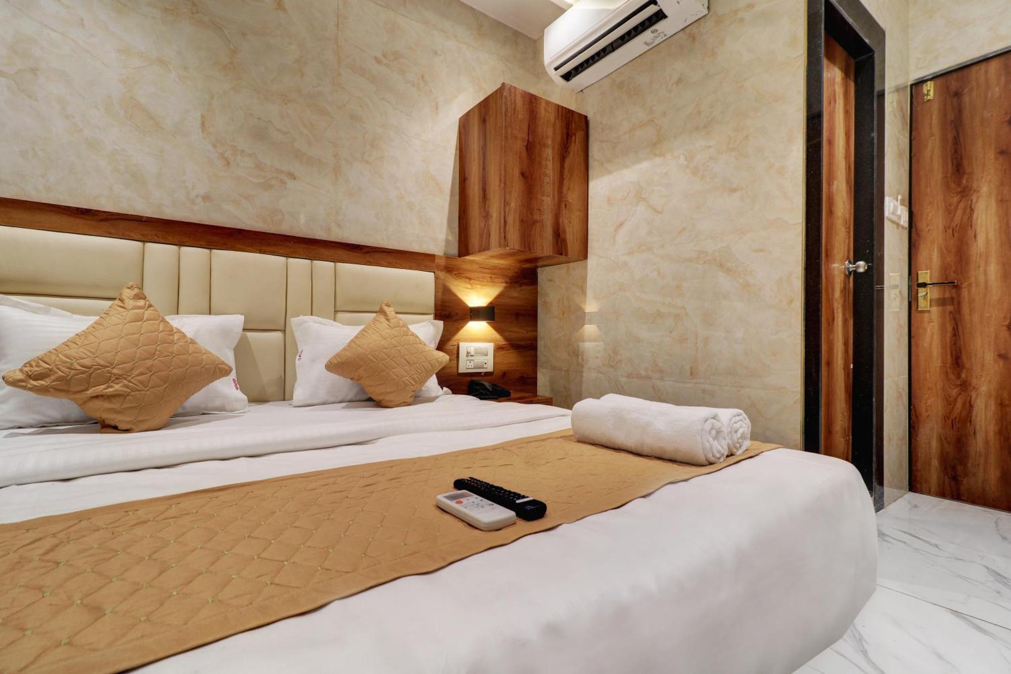 Hotel Omega Mumbai Kültér fotó
