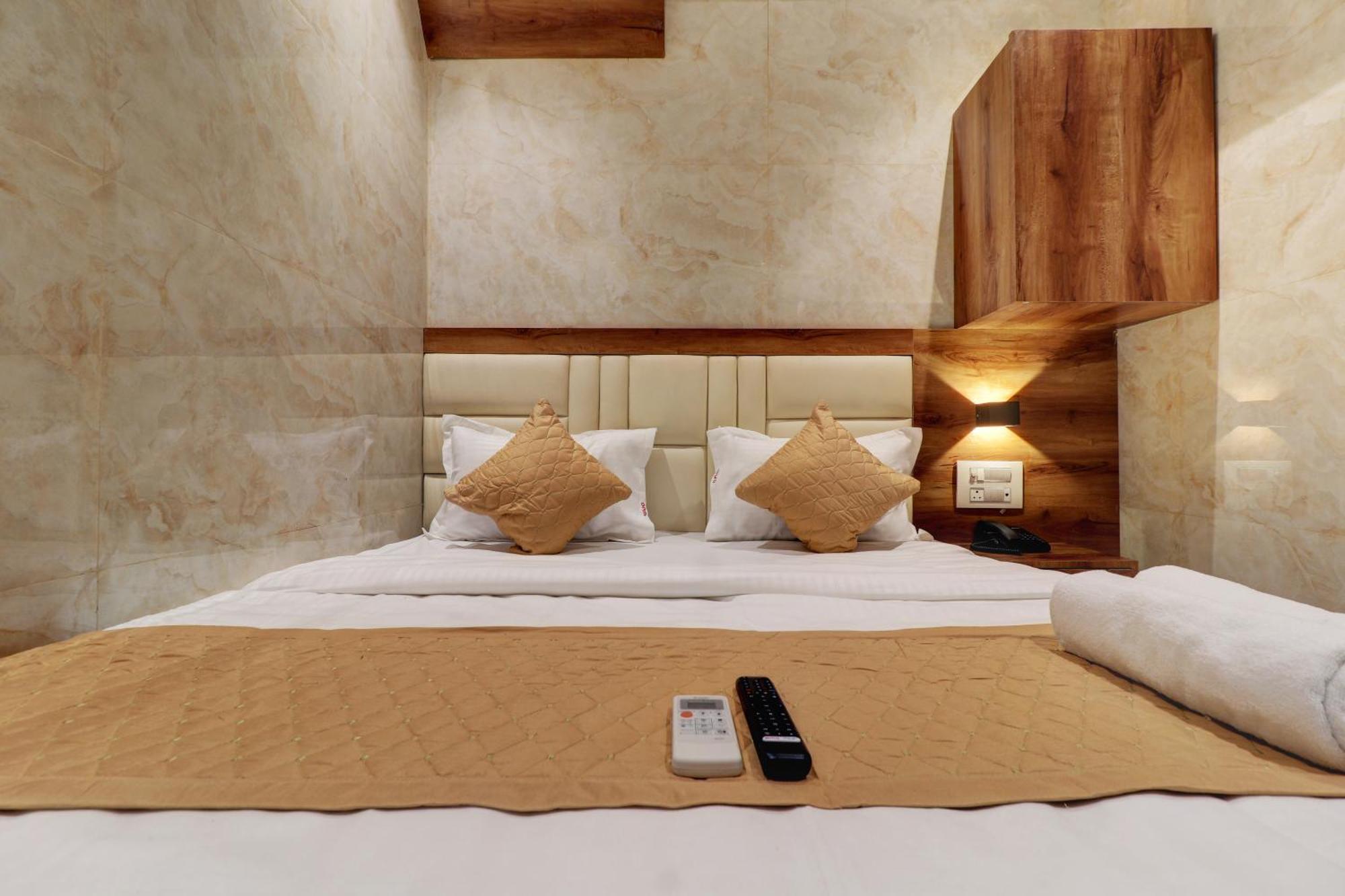 Hotel Omega Mumbai Kültér fotó