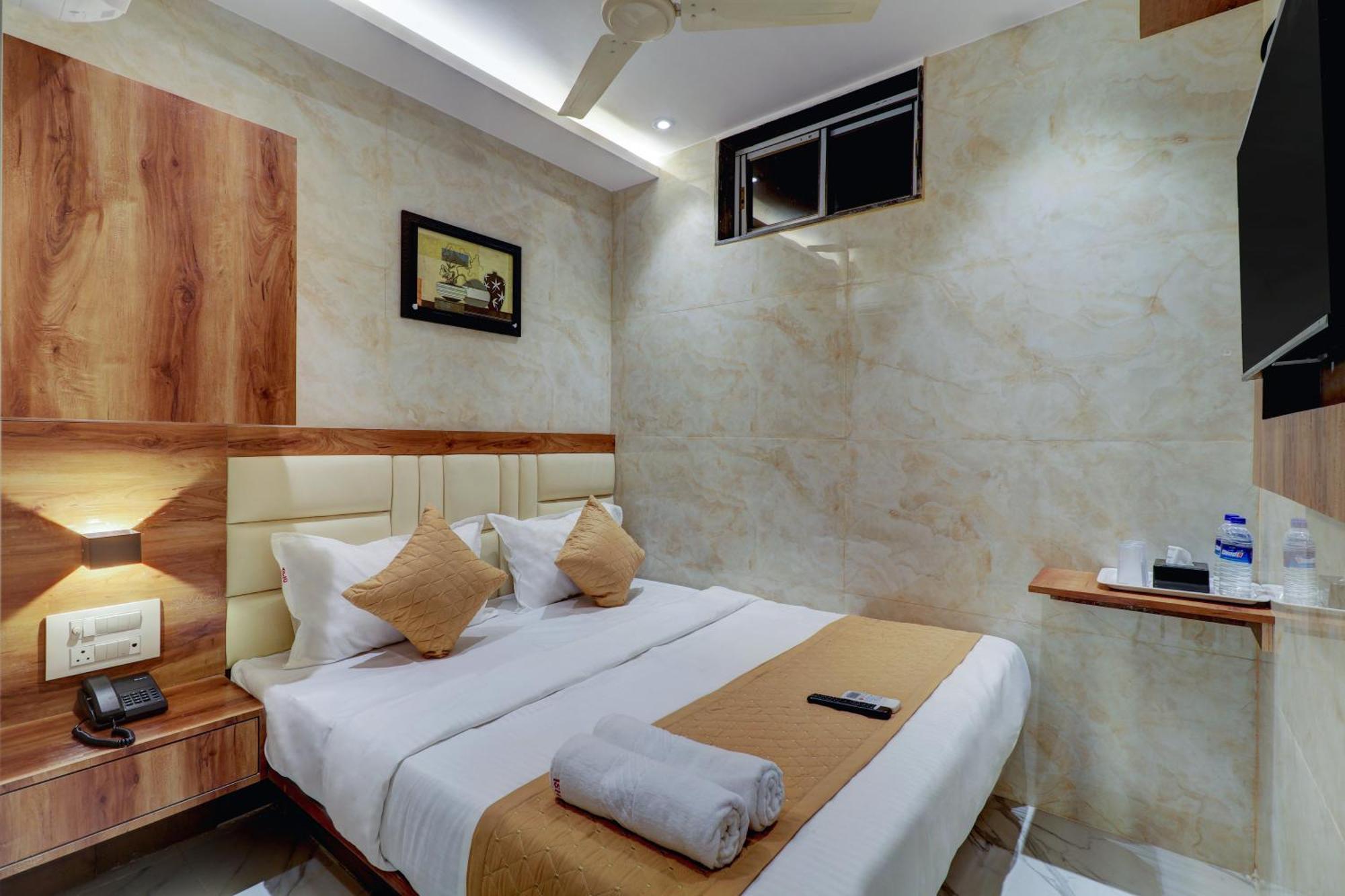 Hotel Omega Mumbai Kültér fotó